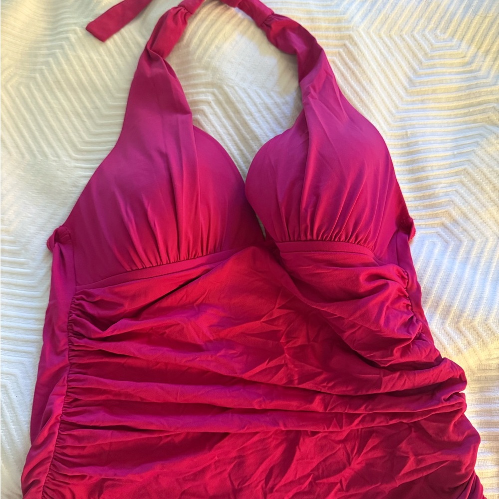 La Blanca Fuchsia Halter Swim tankini top